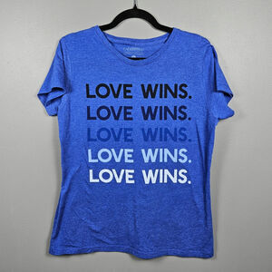 Carrie Underwood Love Wins Blue Graphic Tee Shirt Womens L Cry Pretty Tour 2019